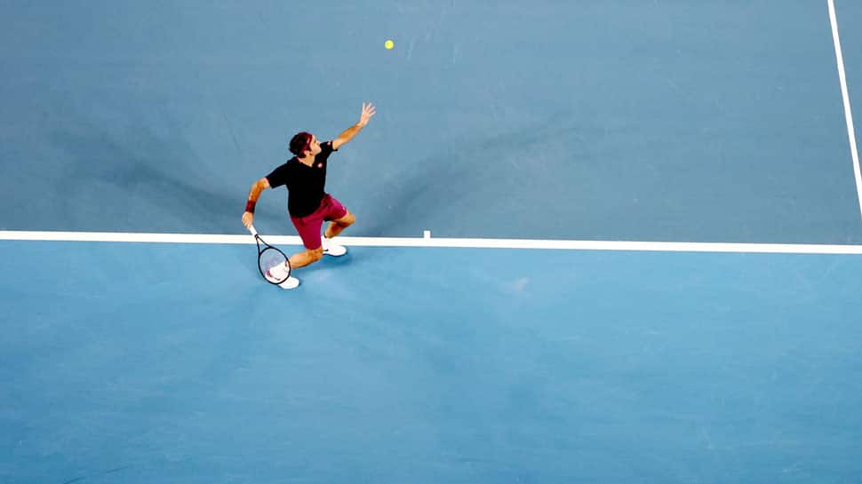 Roger Federer marches into third round of Australian Open