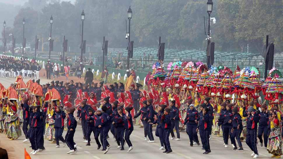 Delhi Police issues traffic advisory for full dress rehearsal, Republic Day; check metro timings, alternate routes