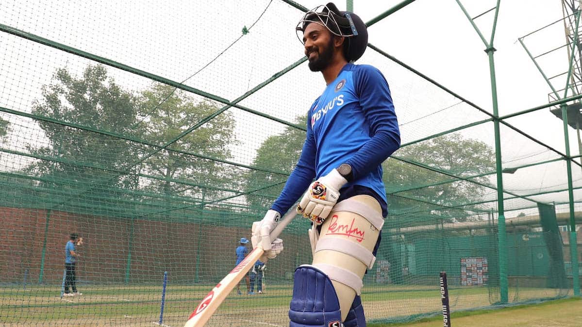 KL Rahul shows nifty glove work as India get ready to face New Zealand