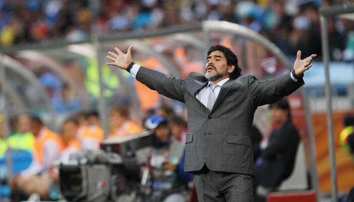 Argentine club makes throne for coach Diego Maradona