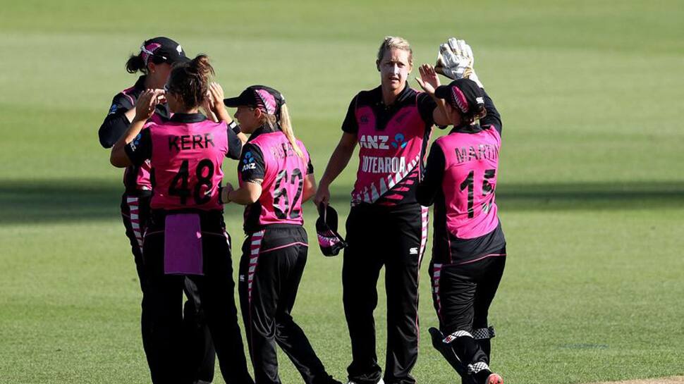 Lea Tahuhu recalled, Sophie Devine to lead New Zealand squad in ICC Women&#039;s T20 World Cup