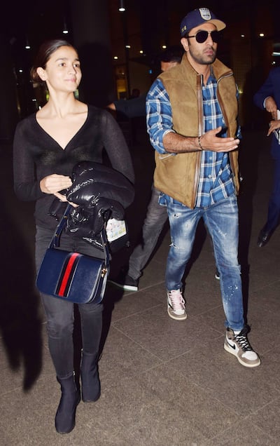 Ranbir Kapoor and Alia Bhatt pose together