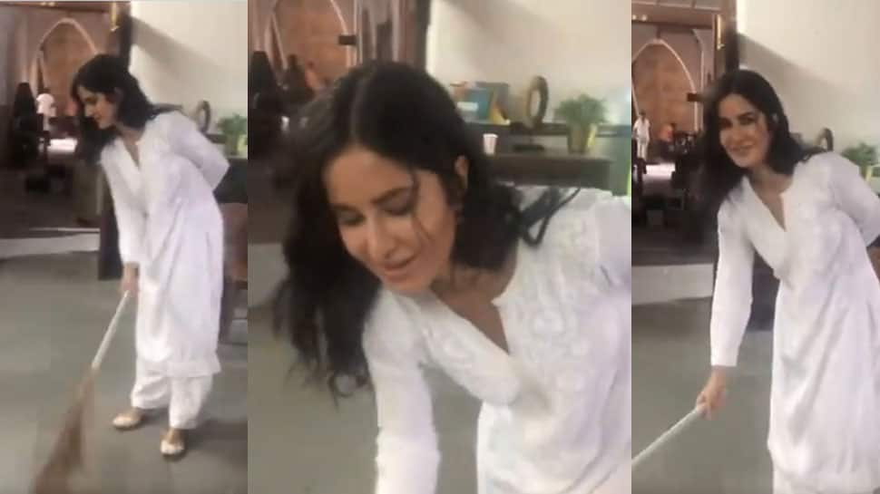 Katrina Kaif sweeps floor on &#039;Sooryavanshi&#039; sets, Akshay Kumar calls her &#039;Swachh Bharat&#039; ambassador