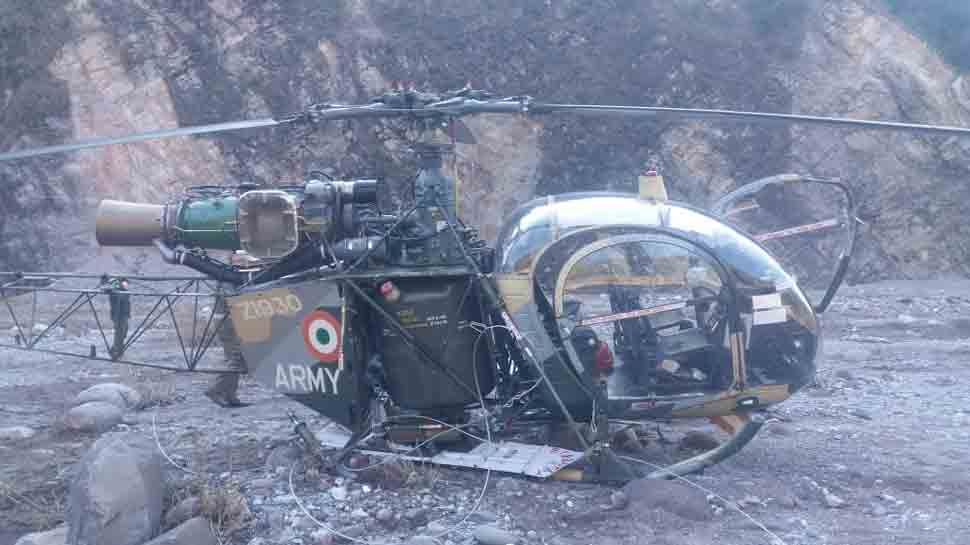 Indian Army's Cheetah helicopter crash lands near Reasi in Jammu and Kashmir, both pilots safe | India News | Zee News