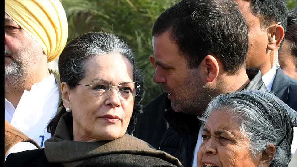 Congress leader Sonia Gandhi admitted to Delhi hospital