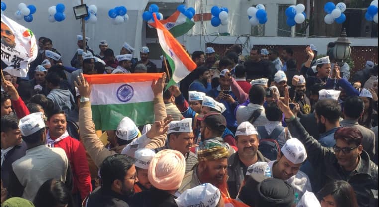 AAP MLAs to meet at Kejriwal&#039;s residence today to choose Legislature Party leader