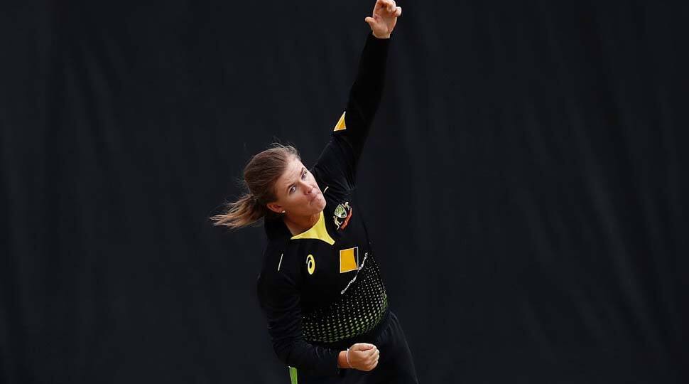 Women&#039;s Tri-series: Jonassen claims five wickets to help Australia beat India in final