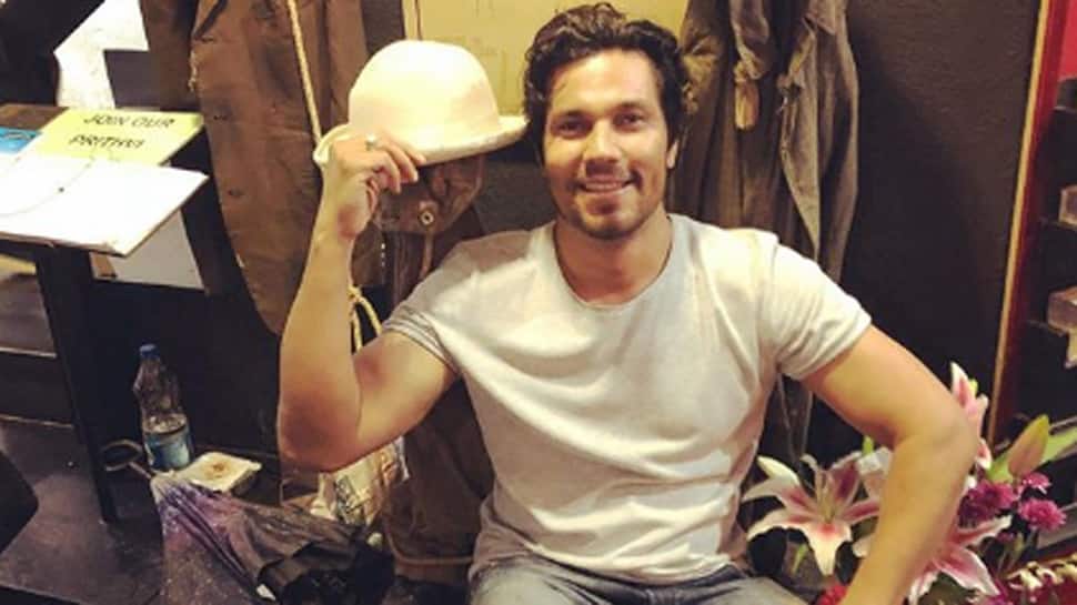 Love is letting another person be who they are: Randeep Hooda 