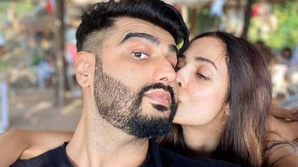 Pics from Malaika Arora and Arjun Kapoor's Valentine's Day-special date are  sugar, spice and everything nice | People News | Zee News