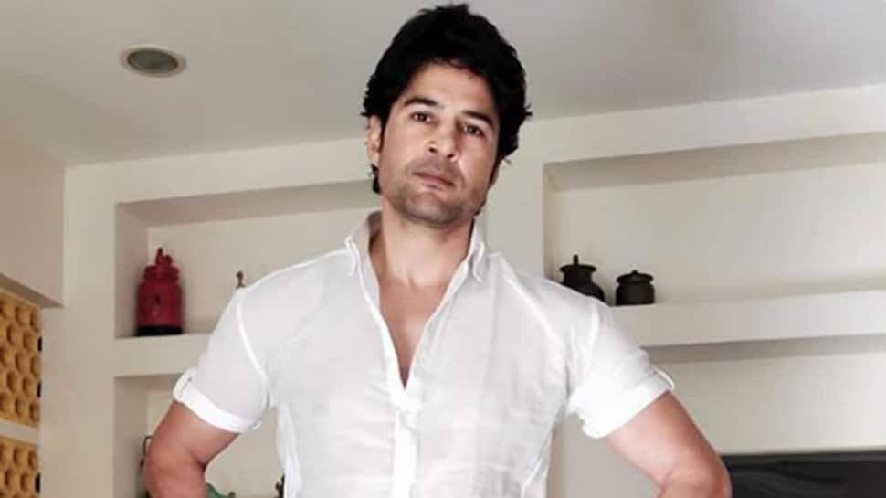 Rajeev Khandelwal turns cop for OTT show &#039;Naxal&#039;