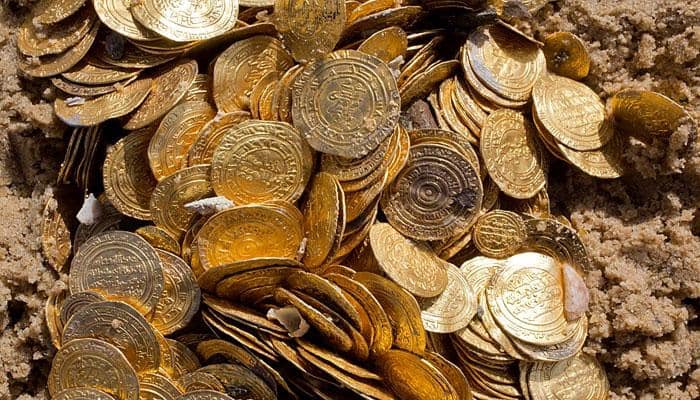 Gold coins weighing 1.7 kg found in digging near Jambukeswarar Temple ...