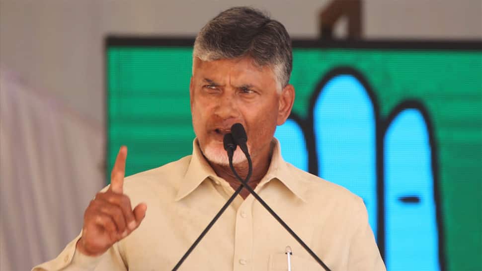 Tension erupts in Andhra Pradesh&#039;s Vizag over TDP chief Chandrababu&#039;s tour