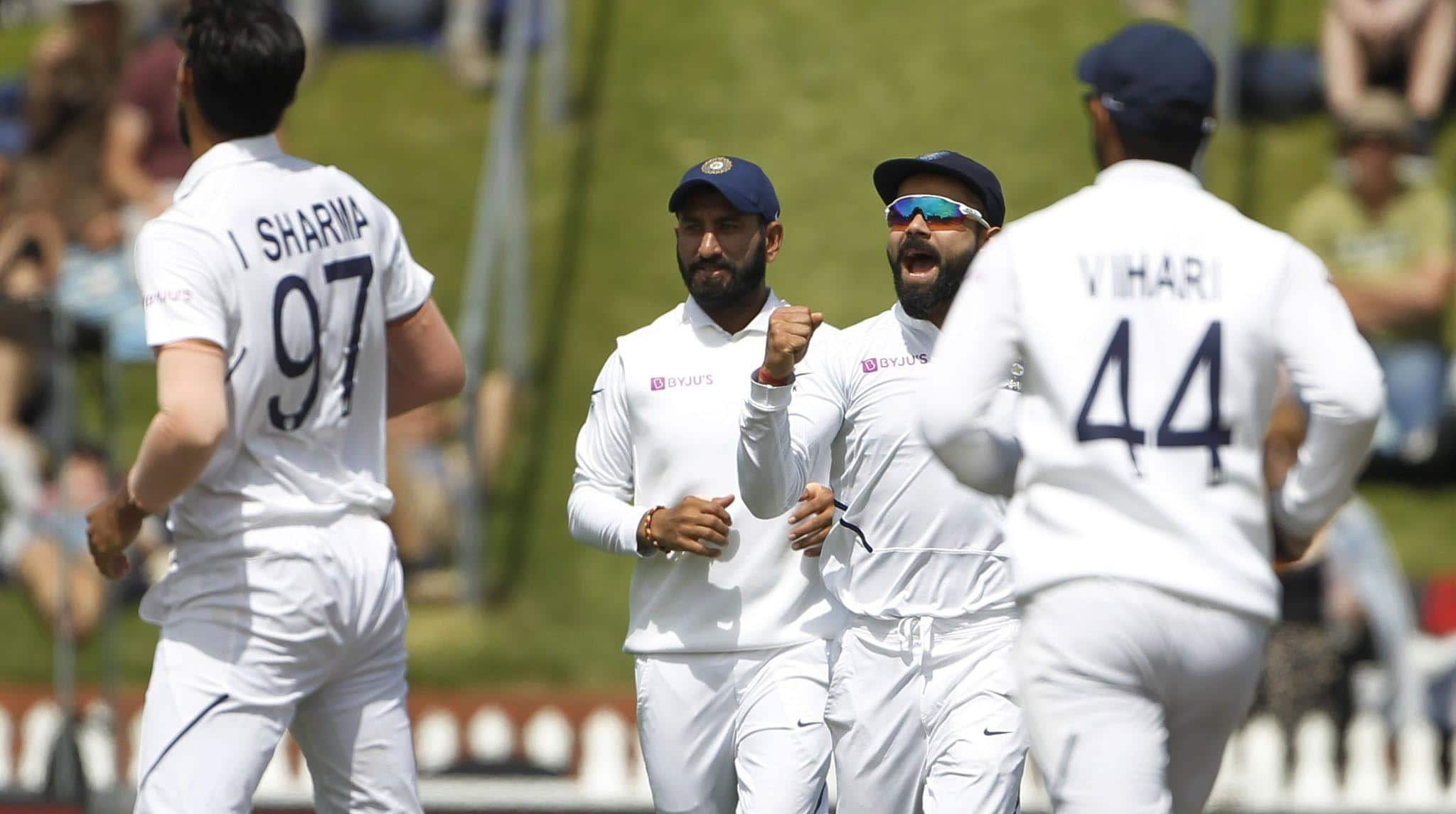 2nd Test Day 2: India reduced to 90/6 in second innings against New Zealand at stumps 