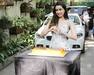 Shraddha Kapoor is all hearts for fans and media