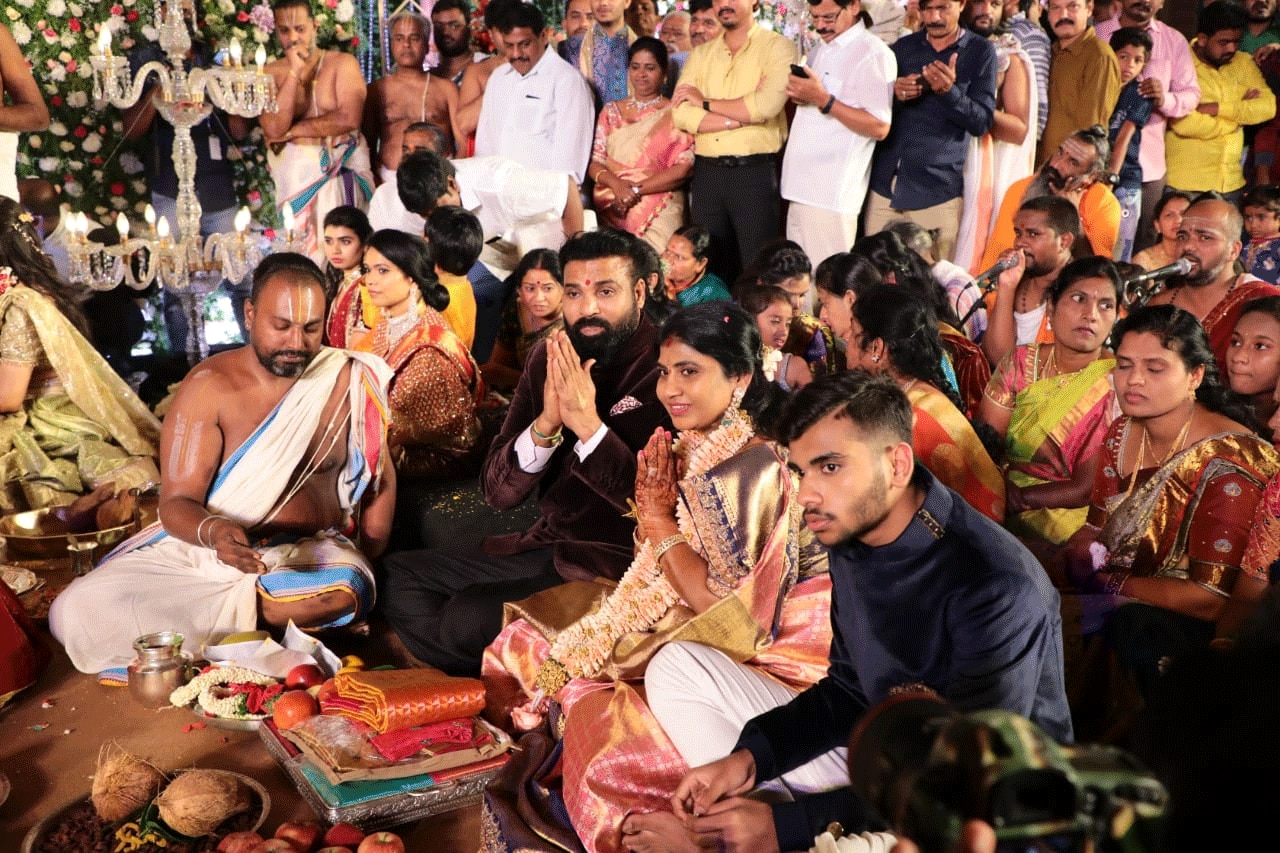 BJP leader B Sriramulu holds multi-crore wedding for daughter Rakshita