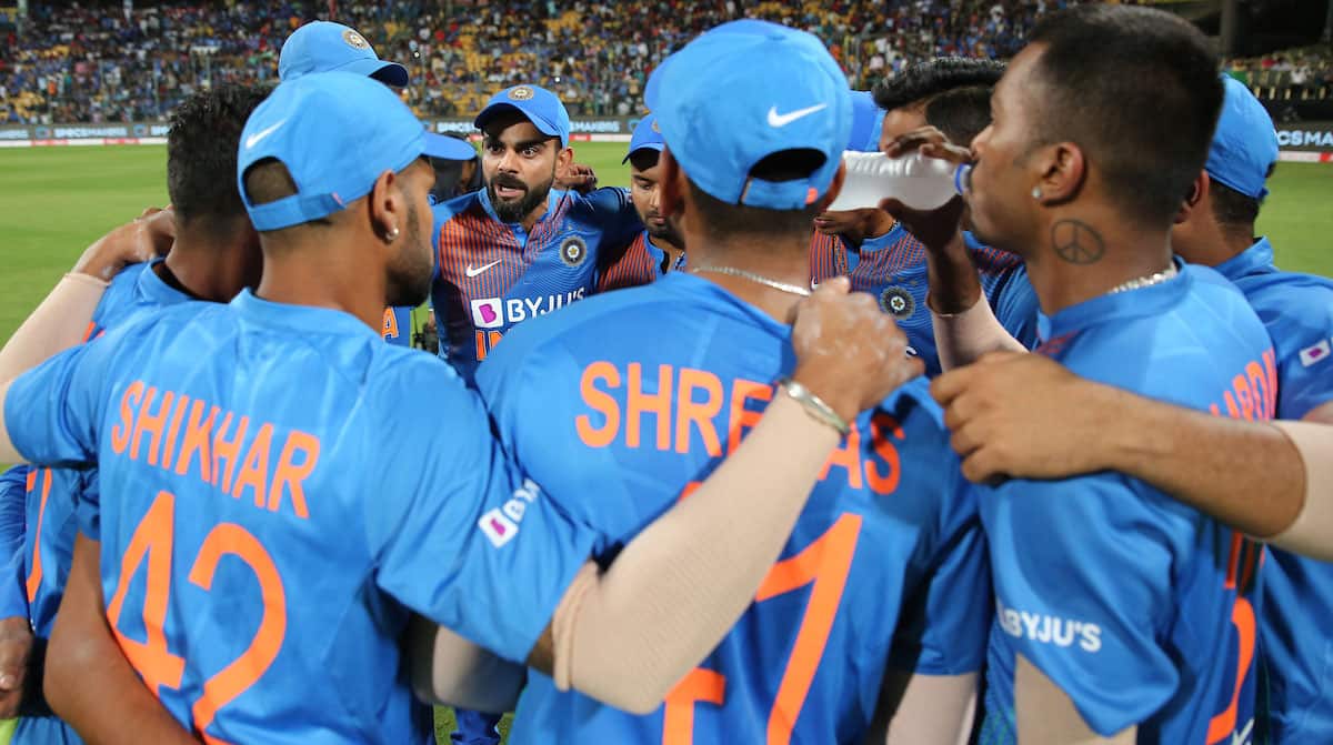 Fit-again Shikhar Dhawan, Hardik Pandya recalled in India squad for South Africa ODIs