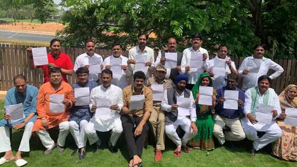 Madhya Pradesh Political Crisis: 22 MLAs including six ministers close to Scindia resign, seek protection