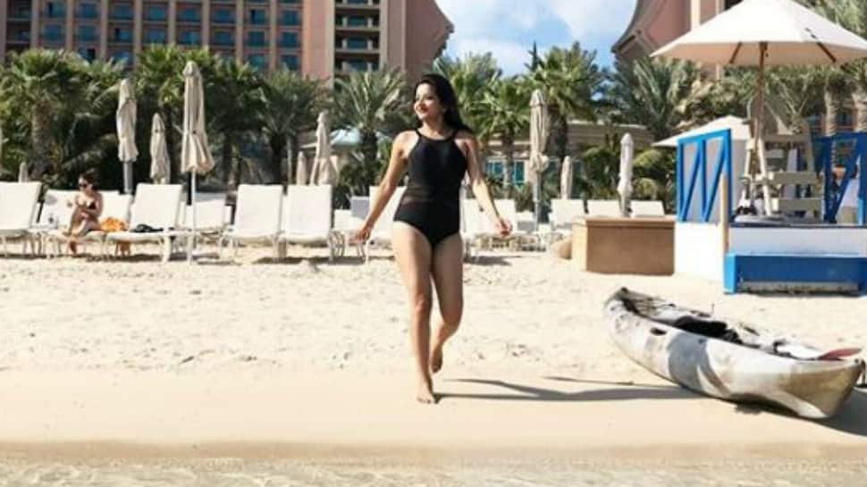 Amid coronavirus lockdown, Monalisa posts throwback pic from vacation diary