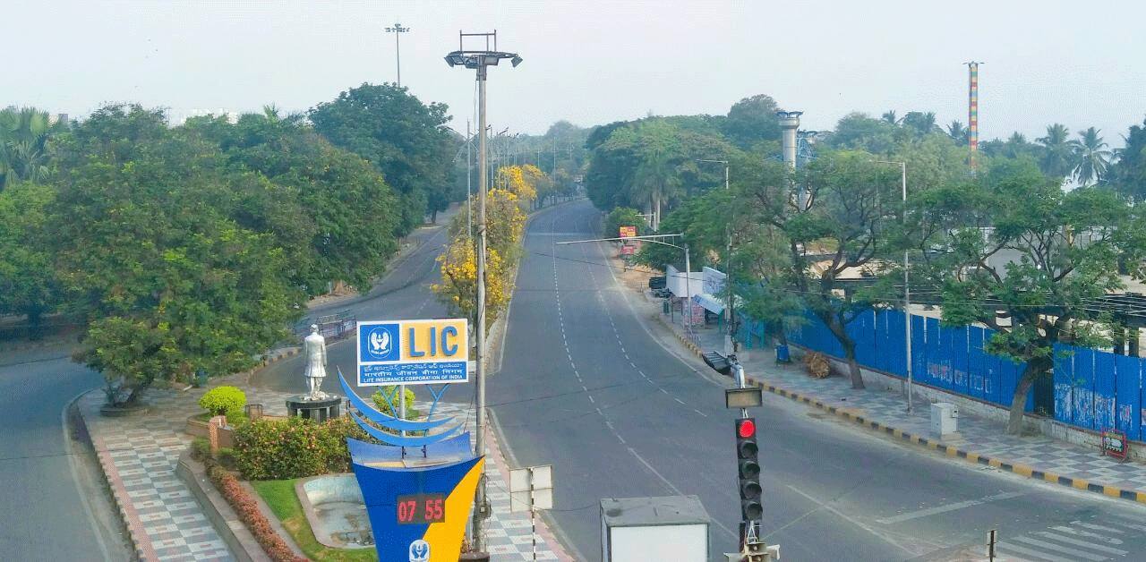 People stay indoors in Hyderabad during Janata curfew