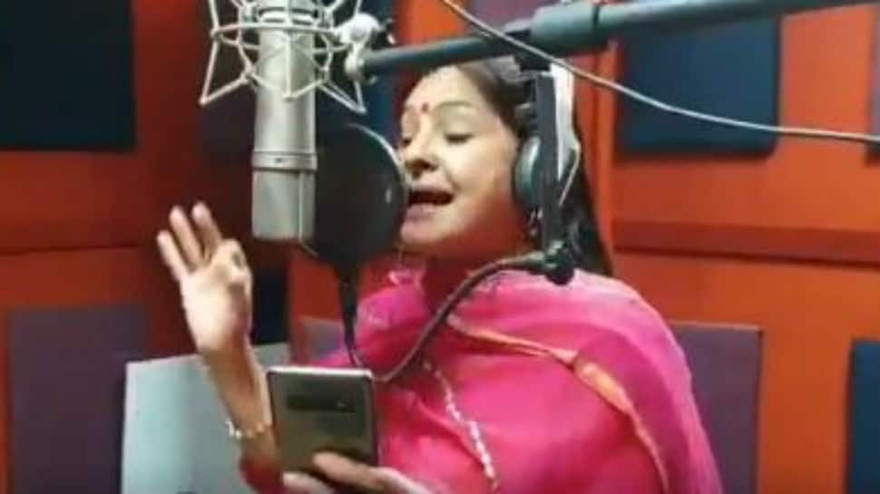Singer Malini Awasthi croons song on coronavirus, PM Modi shares video