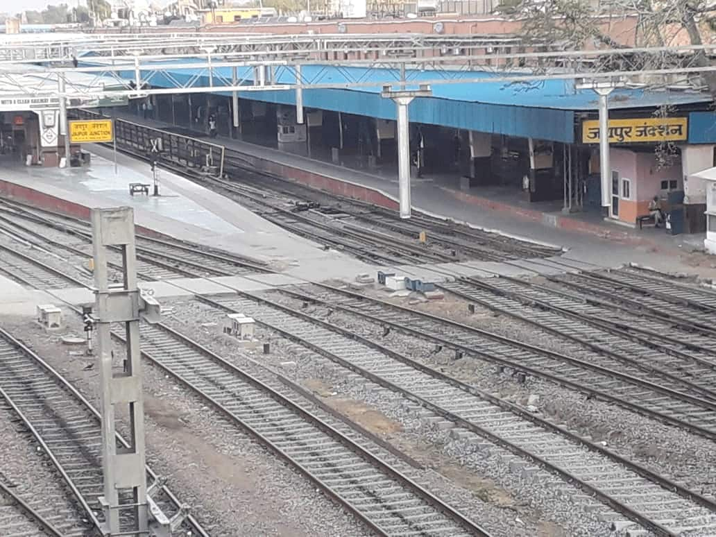 Jaipur railway station wears deserted look during lockdown