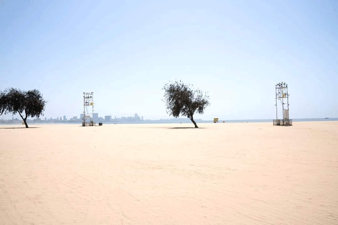 A view of deserted beach in Mumbai amid lockdown 