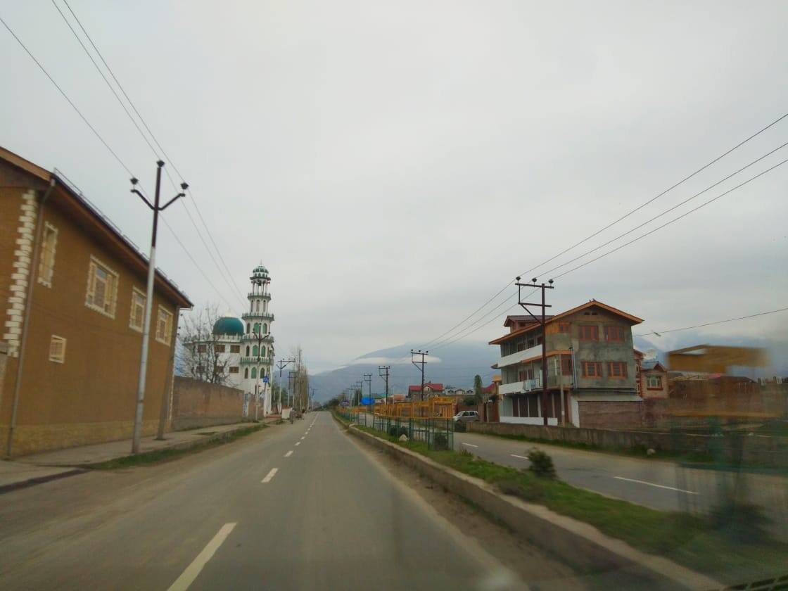 Deserted National Highway connecting Srinagar - Leh Ladakh