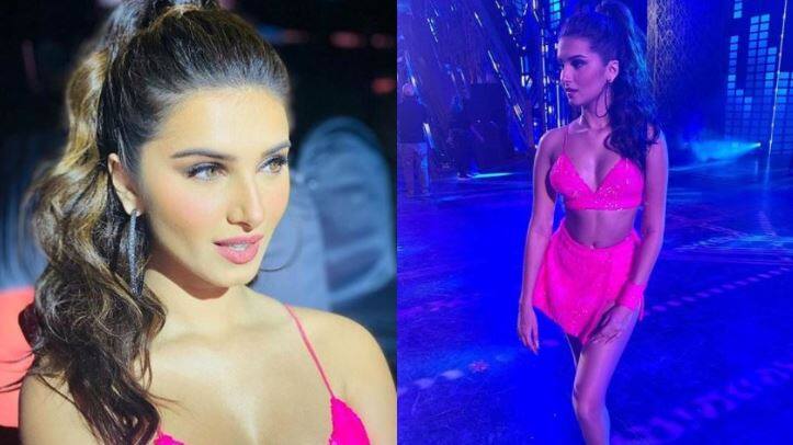 Tara Sutaria’s ravishing pic in shades of pink will brighten your day