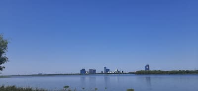 Clear skies, clean Yamuna in Delhi