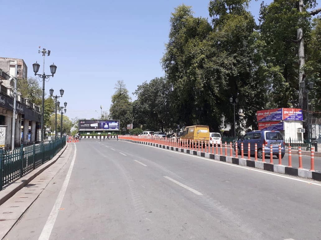 Roads wear deserted look in Lucknow