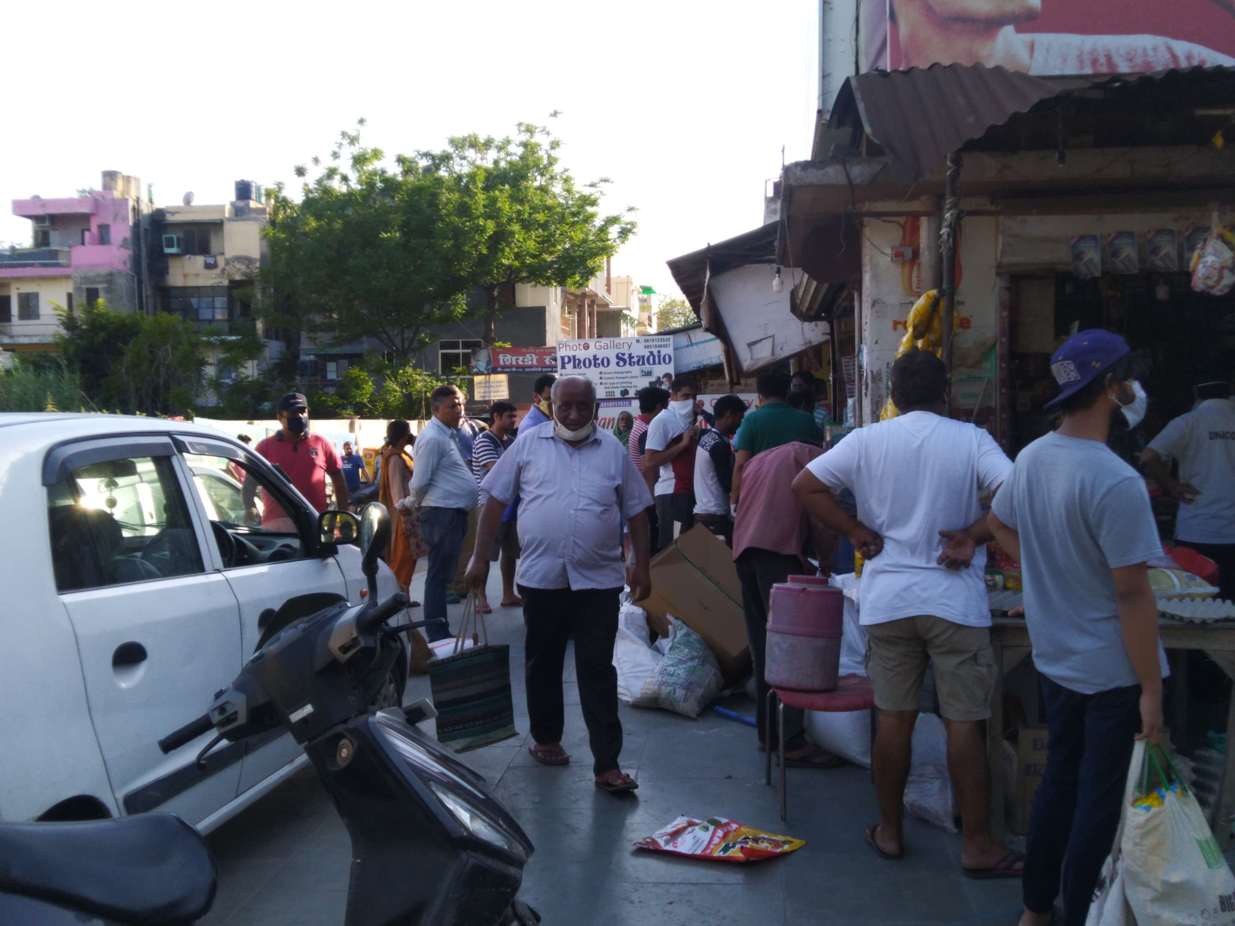 Panic buying in Noida