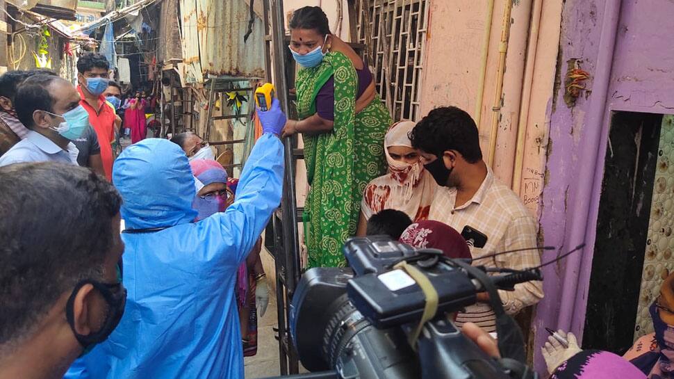 Doctors conduct door-to-door screening of all Dharavi residents for coronavirus COVID-19 symptoms