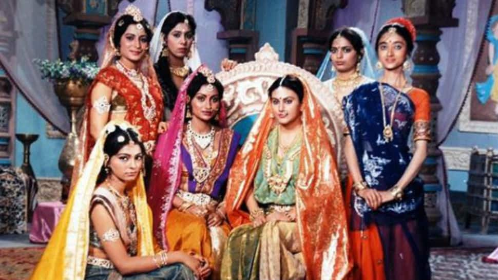 Another epic throwback pic from ‘Ramayan’ takes over internet, this time Sita aka Dipika Chikhlia shares frame with her sisters