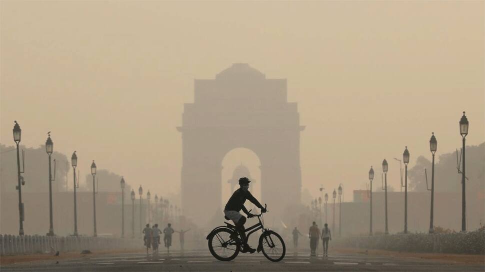 Temperature soars to over 40 degrees in Delhi; rain, thunderstorm expected today