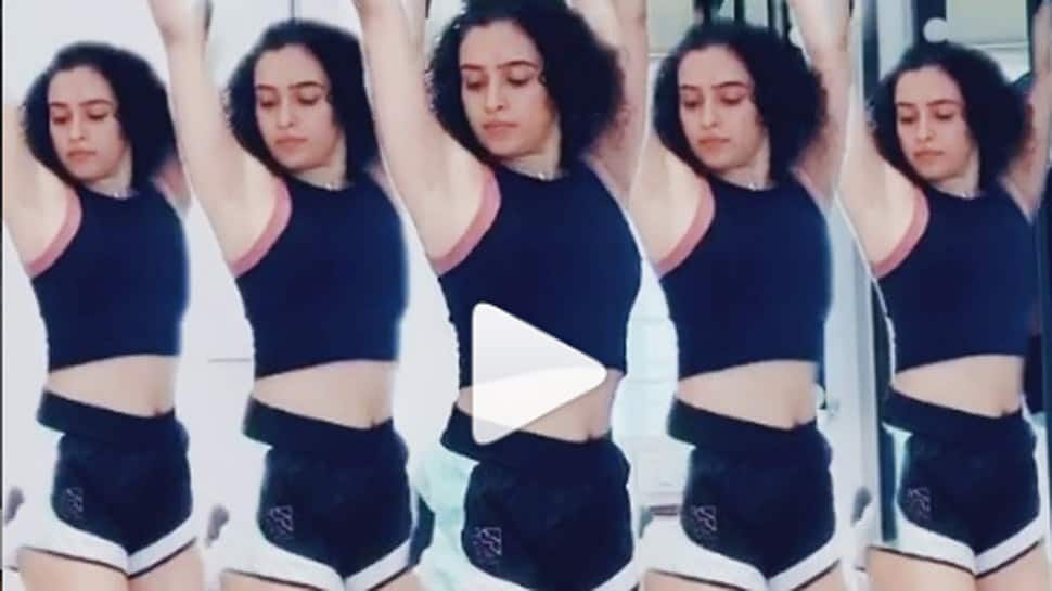 Dangal girl Sanya Malhotra takes up JLo Superbowl challenge, and her sensual dance will leave your stunned - Watch 