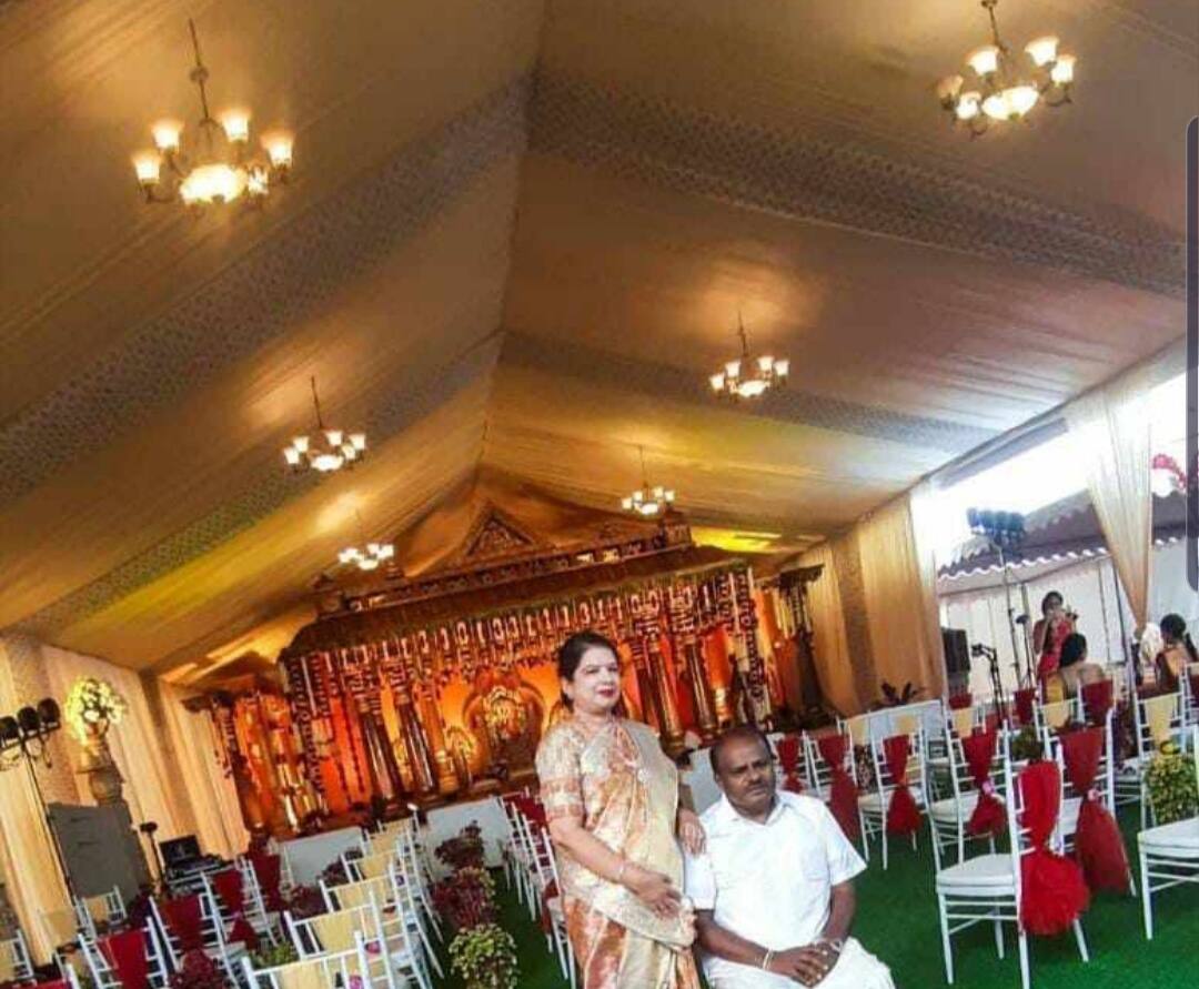 HD Kumaraswamy son's wedding amid lockdown sparks row in Karnataka