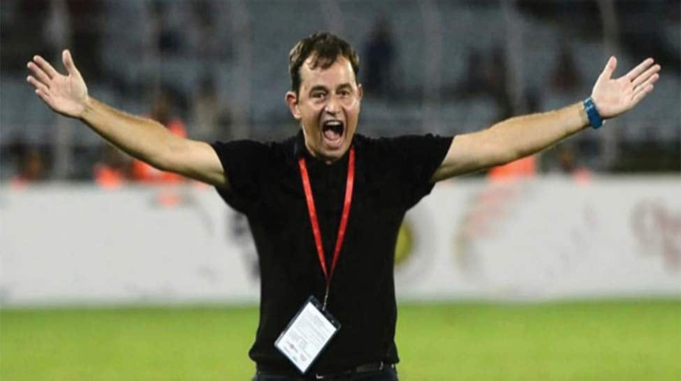 ISL: Kibu Vicuna replaces Eelco Schattorie as head coach of Kerala Blasters