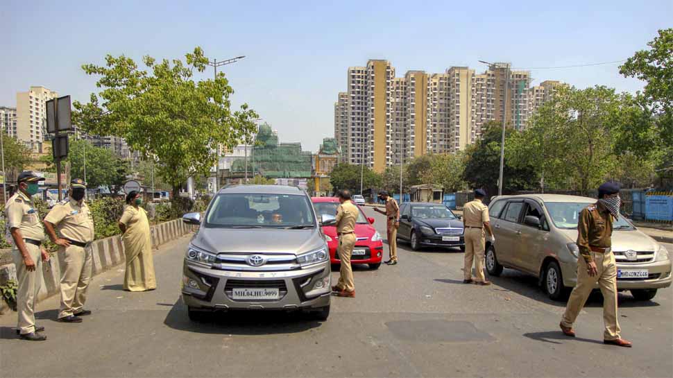 Sikh devotees stranded due to Coronavirus Covid-19 lockdown in Maharashtra sent home