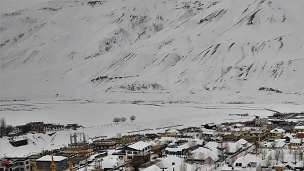Himachal Pradesh to relax curfew for 4 hours from April 27