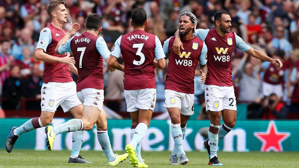 Aston Villa players, coaches agree to take 25 percent pay cut for four months