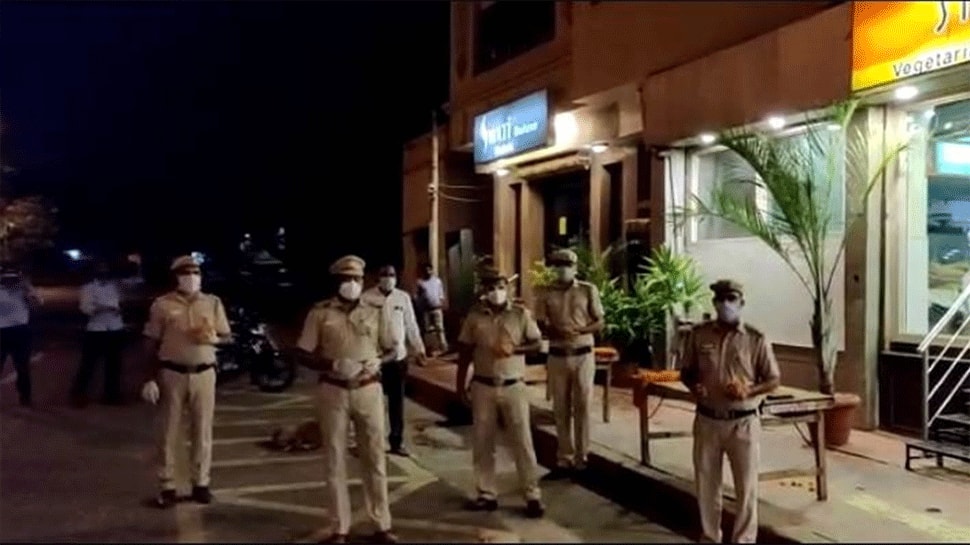 Cops trying to prevent religious gathering attacked in Maharashtra&#039;s Aurangabad