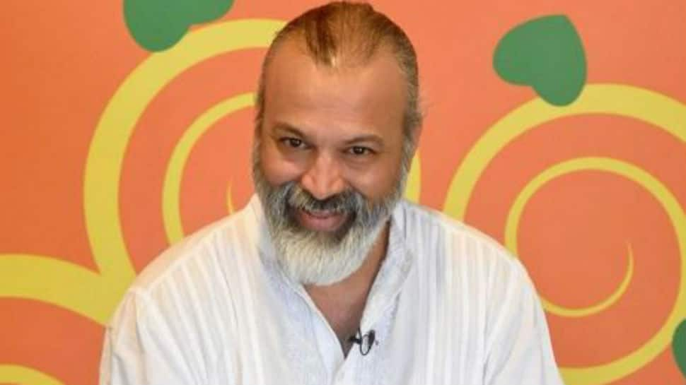 Entertainment news: Meet Kajol&#039;s former co-star Bijay Anand who teaches the world yoga today