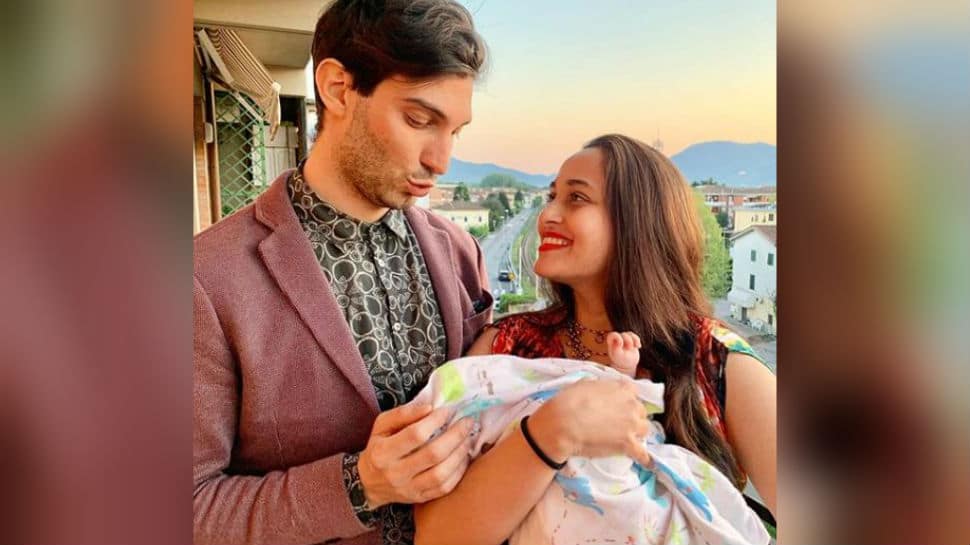 Singer Shweta Pandit, husband Ivano Fucci welcome first child in Italy amid coronavirus pandemic