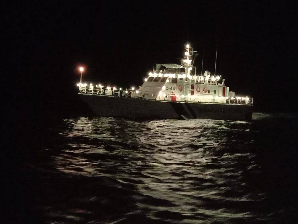 Indian Coast Guard ship honouring COVID-19 warriors