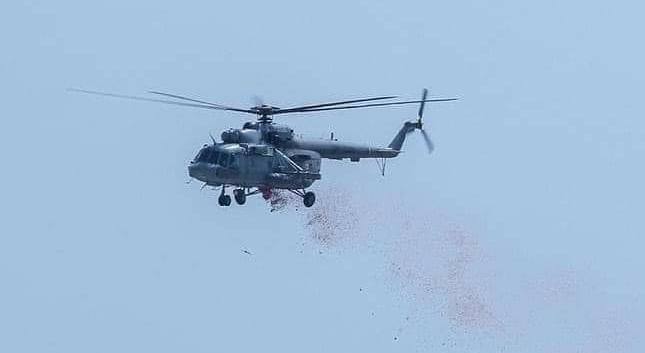 Flower shower by IAF chopper as a tribute to corona warriors