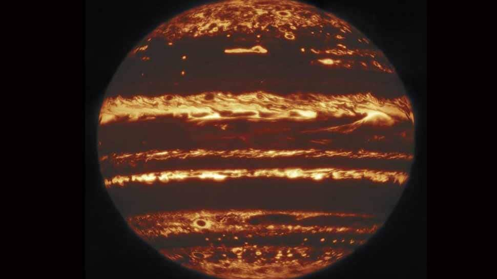 Burning Jupiter: Astronomers capture photos of planet using &#039;lucky&#039; technique