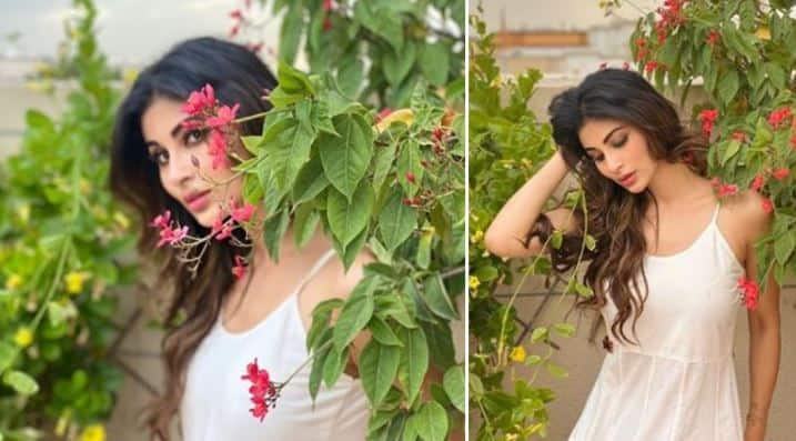 So pretty! Mouni Roy looks like a diva in these mesmerising pics