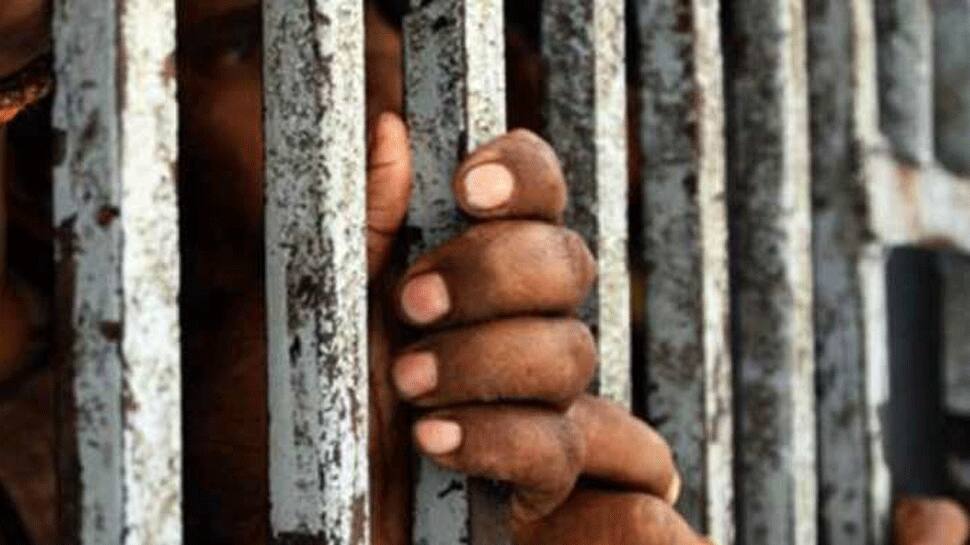 50 percent prisoners in Maharashtra to be released on temporary bail amid coronavirus COVID-19 lockdown