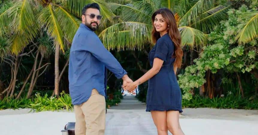 Dear Shilpa Shetty, we live for your interesting TikTok videos with Raj Kundra. Enough said!