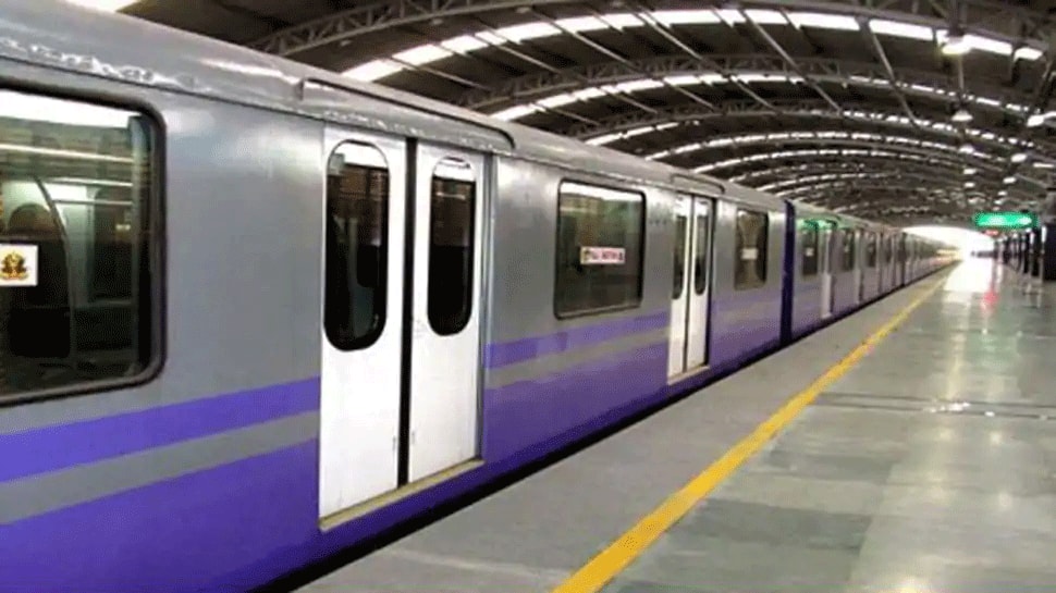 Kolkata metro mulls drastic cut in passengers count, mandatory thermal screening, use of masks
